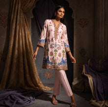 Load image into Gallery viewer, Maya Pichwai Kurta Set — Blossom Pink