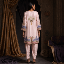 Load image into Gallery viewer, Maya Pichwai Kurta Set — Blossom Pink