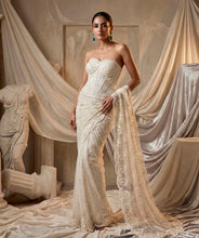 Load image into Gallery viewer, Mia - Corset Saree
