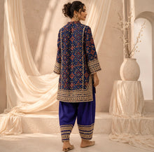 Load image into Gallery viewer, Patola Ikat Choga Set- Blue

